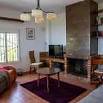 Beautiful Villa With Huge Private Pool And Vineyard View